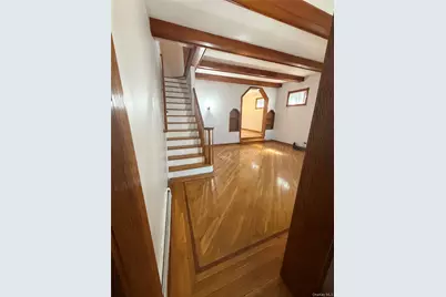 11953 177th Place, Jamaica, NY 11434 - Photo 2