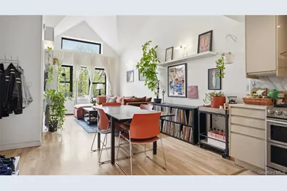 253 Cornelia Street, Brooklyn, NY 11221 - Photo 12