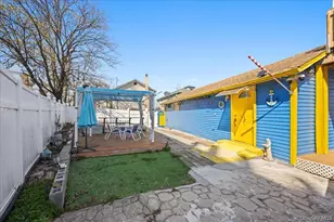 57 Pennyfield Camp, Bronx, NY 10465 - Photo 2