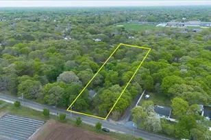203 N Washington Ave, Centereach, NY 11720 - Photo 2