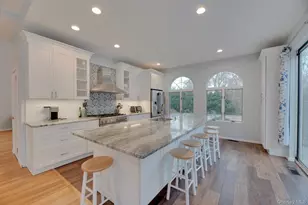 35 Bay Ave W, Hampton Bays, NY 11946 - Photo 10