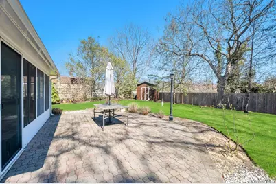 11 Biscayne Drive, Selden, NY 11784 - Photo 8