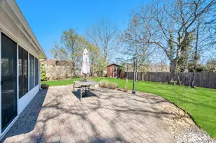 11 Biscayne Dr, Selden, NY 11784 - Photo 8