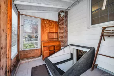 25719 87th Road, Floral Park, NY 11001 - Photo 30