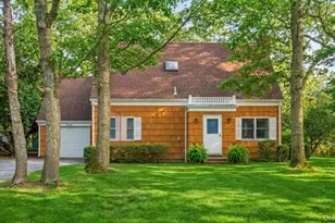 3 Foster Ave, Hampton Bays, NY 11946 - Photo 4