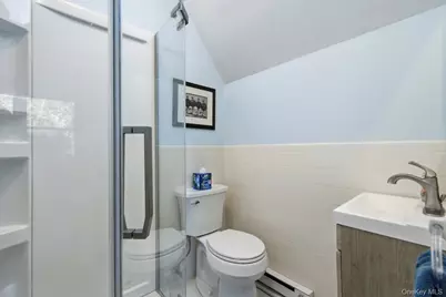 3 Foster Avenue, Hampton Bays, NY 11946 - Photo 18