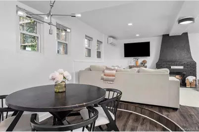 25 Whitewood Avenue, New Rochelle, NY 10805 - Photo 8