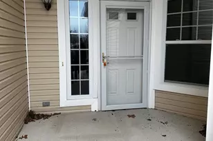 15 Cricket Ct, Shirley, NY 11967 - Photo 2