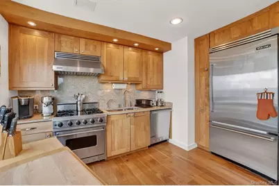 5 Renaissance Square #26E, White Plains, NY 10601 - Photo 6