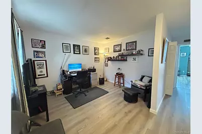 118 Kettles Lane, Medford, NY 11763 - Photo 24