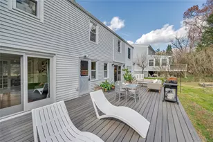 1001 Shore Acres Dr, Mamaroneck, NY 10543 - Photo 18