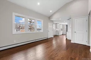 151 Sterling St, Port Jefferson, NY 11776 - Photo 6