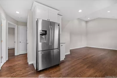 151 Sterling Street, Port Jefferson, NY 11776 - Photo 16