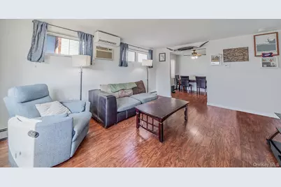 3659 Ionia Street, Seaford, NY 11783 - Photo 4