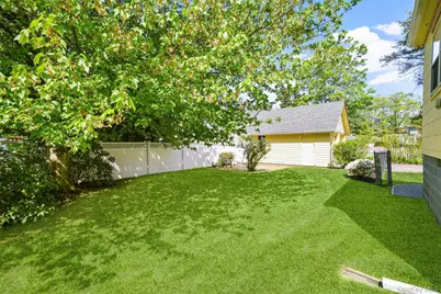 210 Beach Avenue, Mamaroneck, NY 10543 - Photo 28
