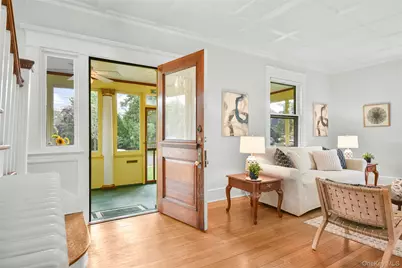 210 Beach Avenue, Mamaroneck, NY 10543 - Photo 6