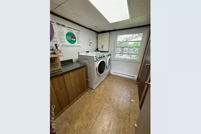 150 Rinaldi Boulevard #1c, Poughkeepsie, NY 12601 - Photo 2