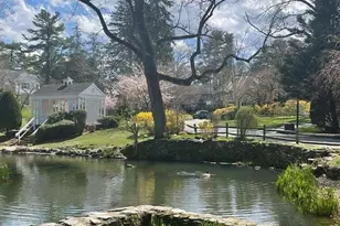 64 Old Pond Rd, Great Neck, NY 11023 - Photo 10