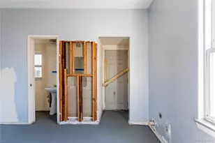 14 Dongan St, New York, NY 10310 - Photo 14