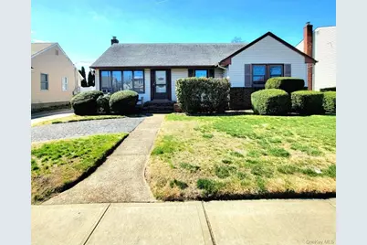 3030 N Jerusalem Road, Wantagh, NY 11793 - Photo 1