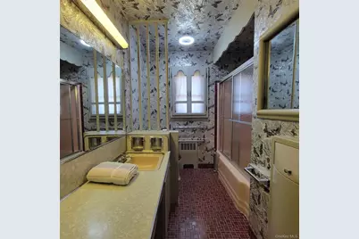 3030 N Jerusalem Road, Wantagh, NY 11793 - Photo 10