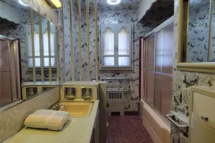 3030 N Jerusalem Rd, Wantagh, NY 11793 - Photo 10