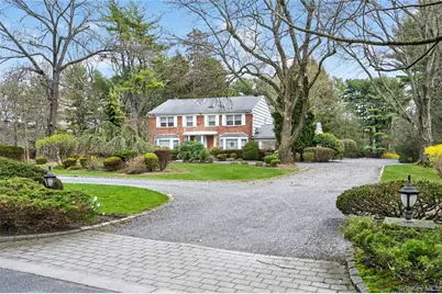 18 Quaker Ridge Drive, Brookville, NY 11545 - Photo 2