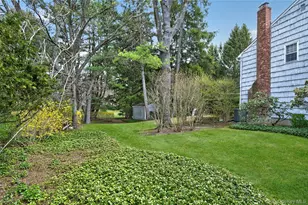 18 Quaker Ridge Dr, Brookville, NY 11545 - Photo 32