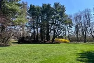 18 Quaker Ridge Dr, Brookville, NY 11545 - Photo 2