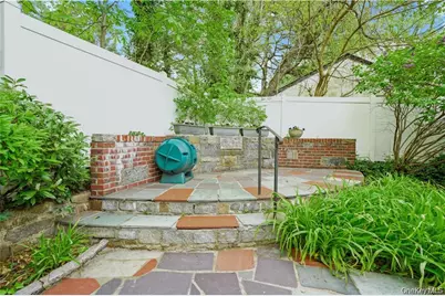 6 Wildway, Bronxville, NY 10708 - Photo 26