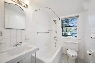 6 Wildway, Bronxville, NY 10708 - Photo 10