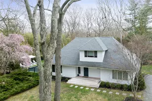 5 Skyes Neck Ct, East Quogue, NY 11942 - Photo 22