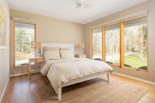 5 Skyes Neck Ct, East Quogue, NY 11942 - Photo 8