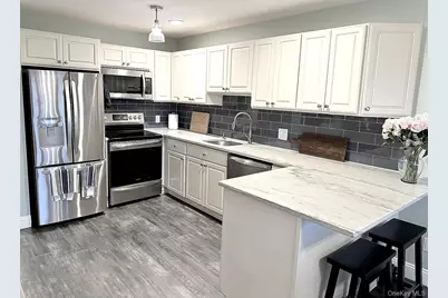 41 Pameeches Path, East Moriches, NY 11940 - Photo 8