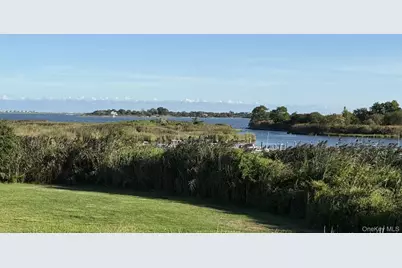 41 Pameeches Path, East Moriches, NY 11940 - Photo 2