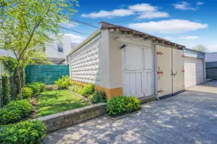 2015 66th St, Brooklyn, NY 11204 - Photo 30