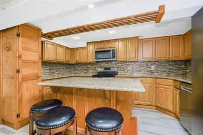 2015 66th Street, Brooklyn, NY 11204 - Photo 6