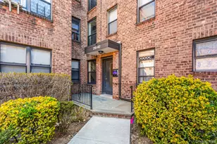 215-40 47th Ave, Bayside, NY 11361 - Photo 18