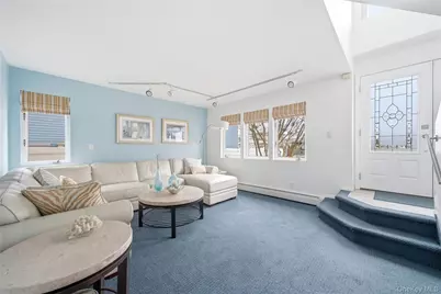 233 Arthur Street, Freeport, NY 11520 - Photo 30