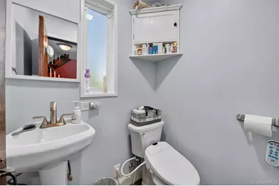 85 Wesley Avenue, Port Chester, NY 10573 - Photo 16