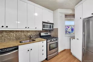 5900 Arlington Ave, Bronx, NY 10471 - Photo 2