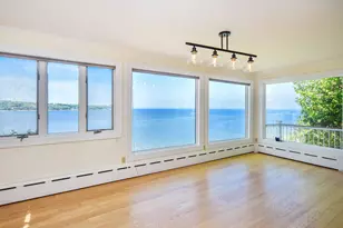 24 Bay Ave, Sea Cliff, NY 11579 - Photo 10