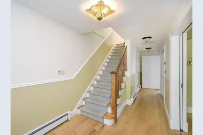 24 Bay Avenue, Sea Cliff, NY 11579 - Photo 16