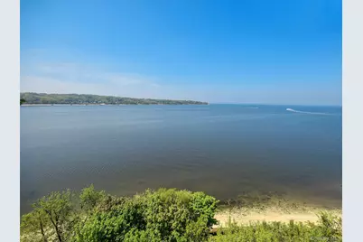 24 Bay Avenue, Sea Cliff, NY 11579 - Photo 30