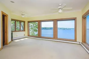 24 Bay Ave, Sea Cliff, NY 11579 - Photo 8