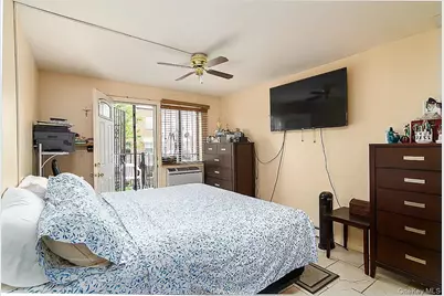 5050 69th Street, Woodside, NY 11377 - Photo 16