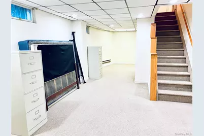 4 Avenue B, Port Washington, NY 11050 - Photo 8