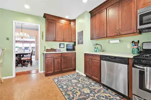 70-49 Loubet St, Forest Hills, NY 11375 - Photo 14