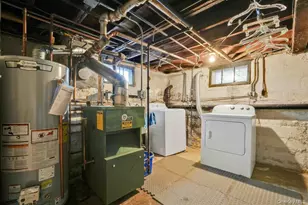 70-49 Loubet St, Forest Hills, NY 11375 - Photo 30