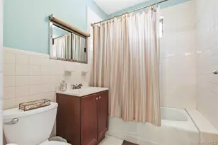 70-49 Loubet St, Forest Hills, NY 11375 - Photo 26